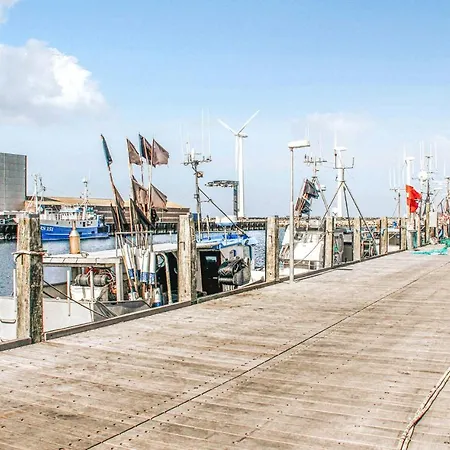 Beautiful In With Kitchen Glesborg