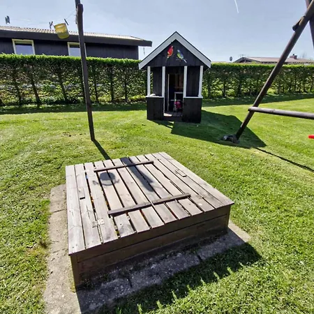 Vakantiehuis Beautiful In With Kitchen *